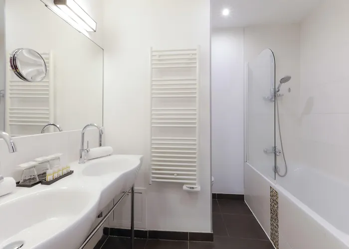 Hotel Ambre 3*