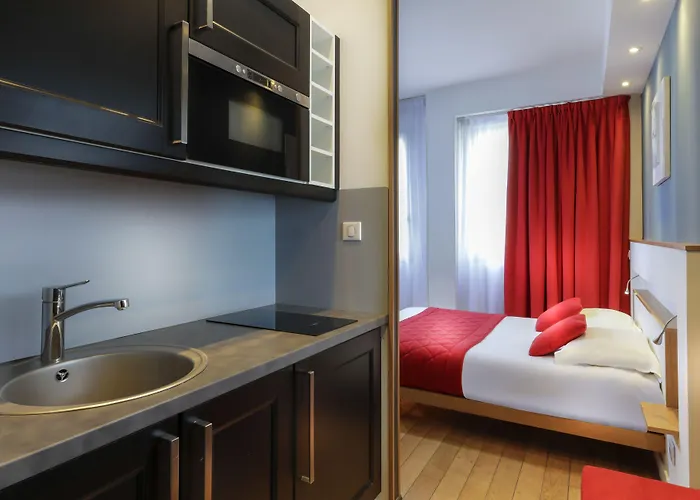 Ambre Hotel 3*