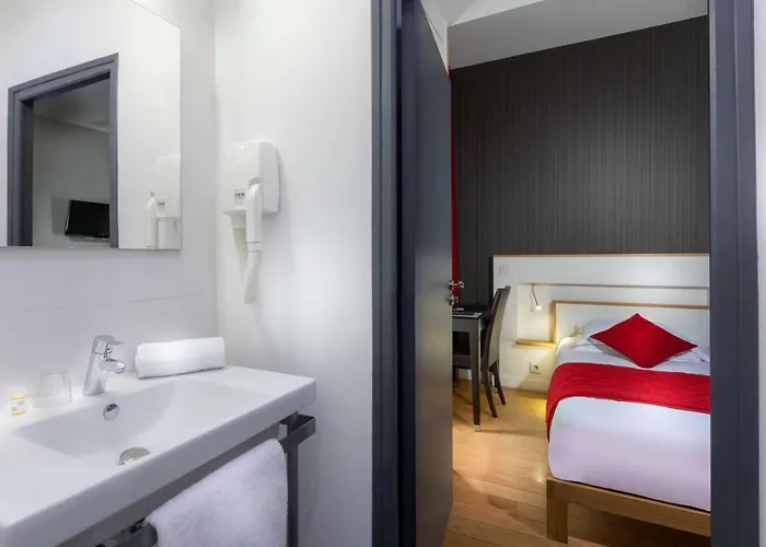 Ambre Hotel Paris