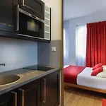 Ambre Hotell 3*