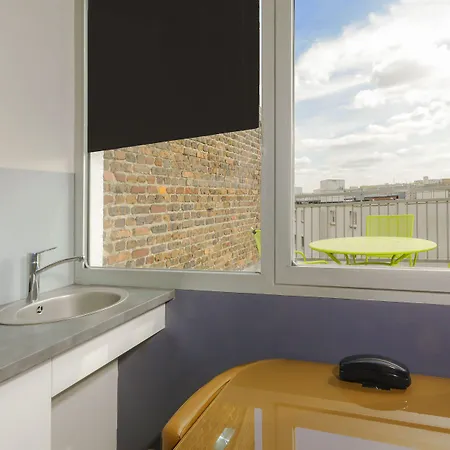 호텔 암브 파리