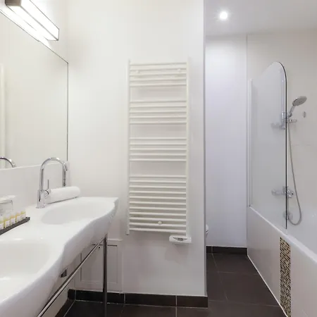 Hotel Ambre 3*