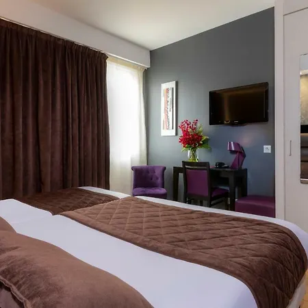 أمبر فندق